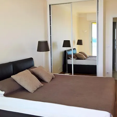 Apartman Stunning Flat Overlooking Bay *