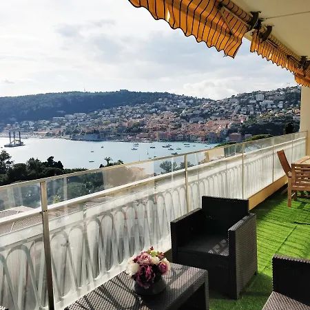 Stunning Flat Overlooking Bay Apartman *
